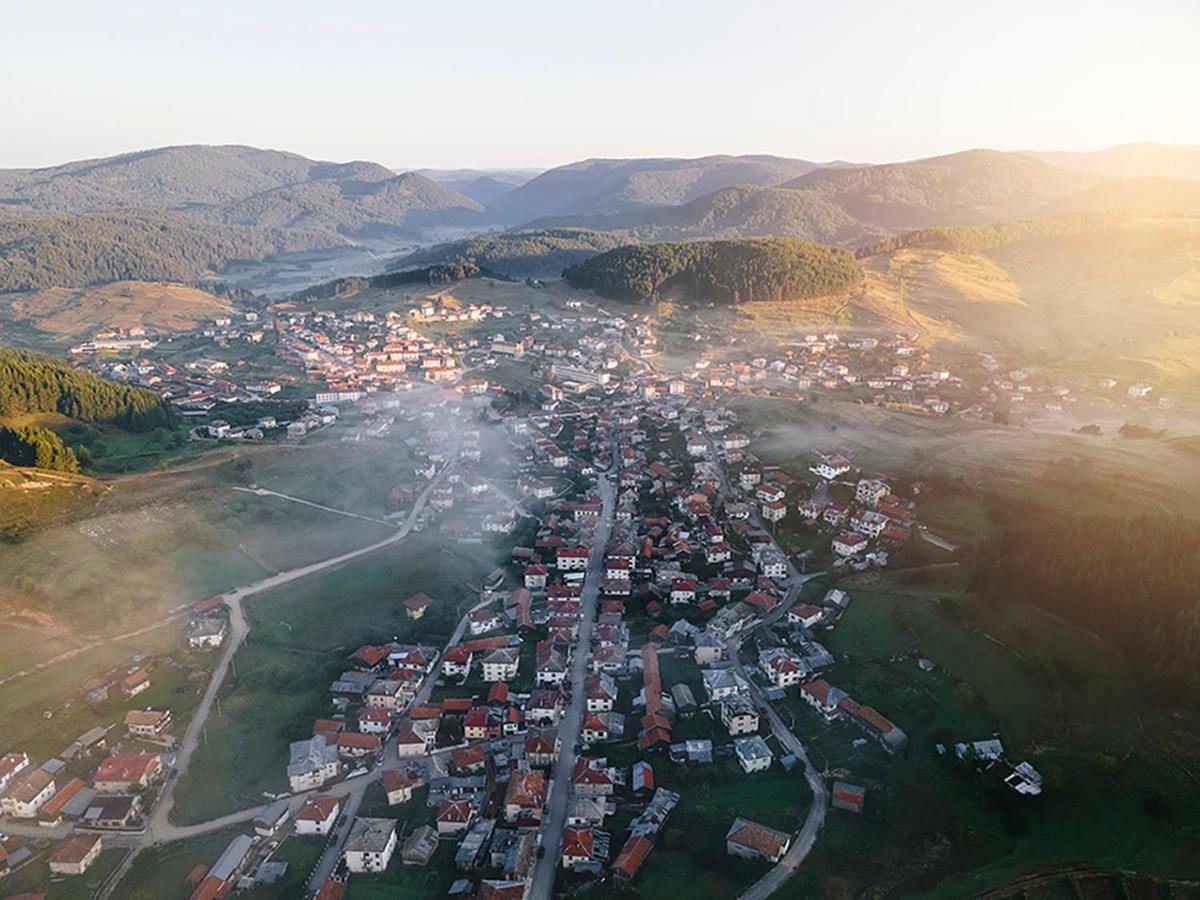 Къща За Гости "Люнгови" Zmeitsa المظهر الخارجي الصورة